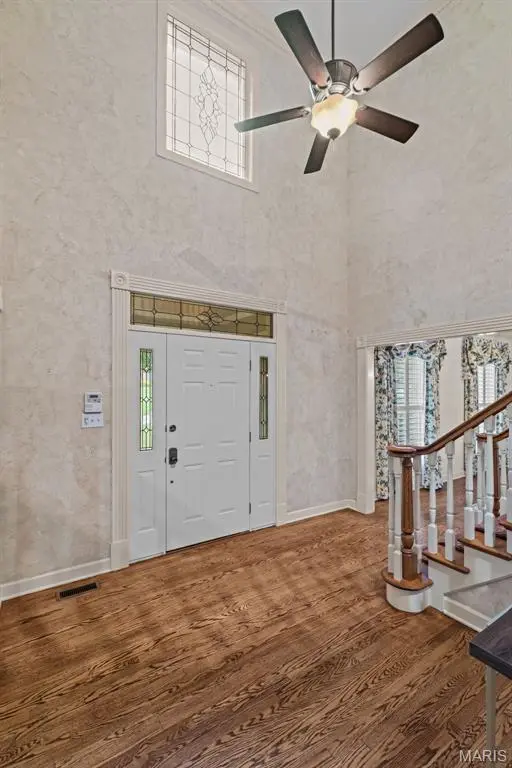 13314 Tree Top View CT, St Louis, MO 63141