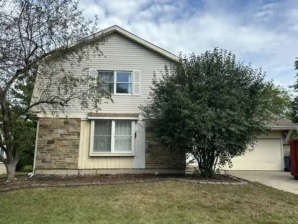 700 Butterfield DR, Algonquin, IL 60102