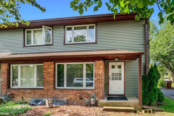 17 Michael RD, Park Forest, IL 60466