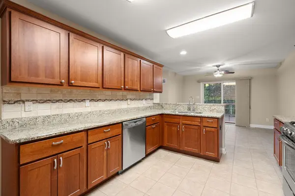 11649 Upper Peninsula PL, St. John, IN 46373