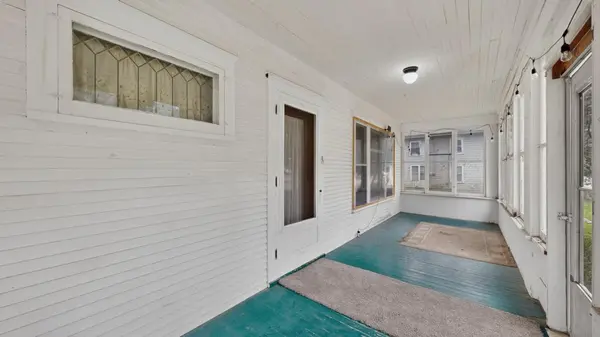 706 N Broadway AVE, Le Roy, MN 55951
