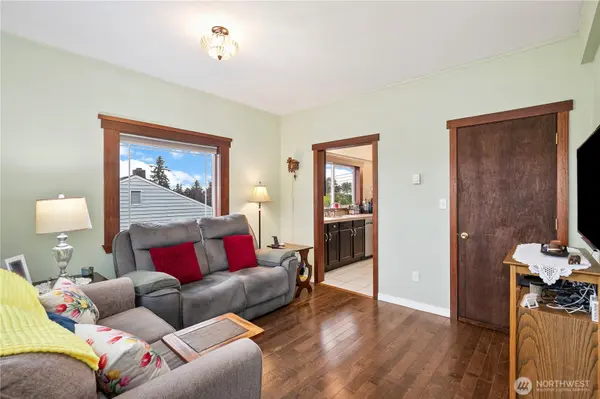 4029 E J ST, Tacoma, WA 98404