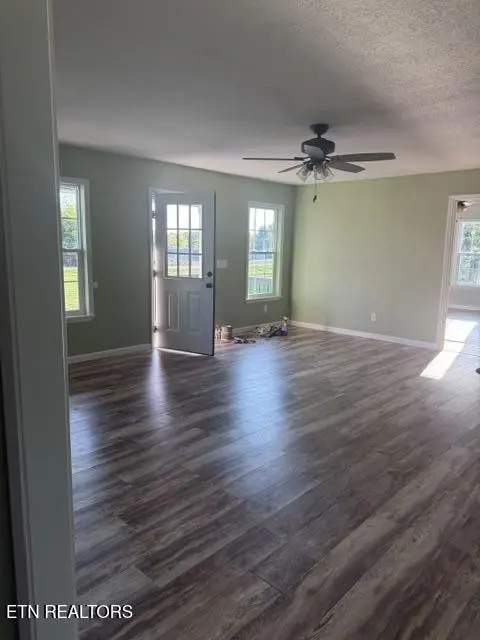 182 County Road 323, Sweetwater, TN 37874