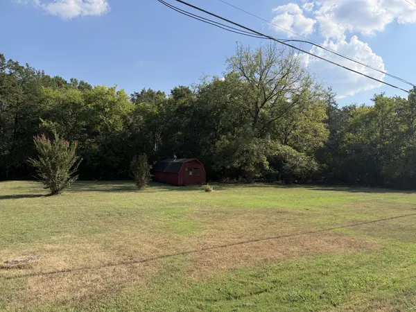 150 Spring Valley Dr, Mount Juliet, TN 37122