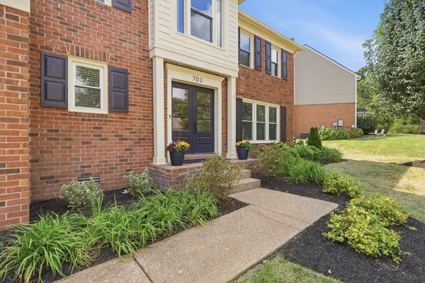 703 Helmsdale Pl #S, Brentwood, TN 37027