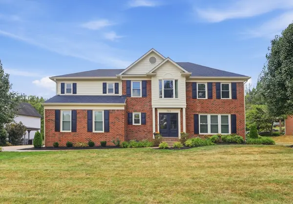 703 Helmsdale Pl #S, Brentwood, TN 37027