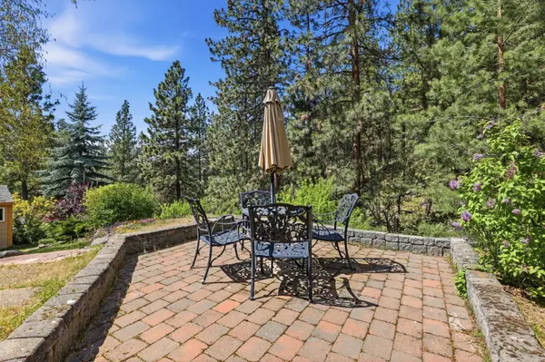 5003 N Elton Ln, Spokane, WA 99212