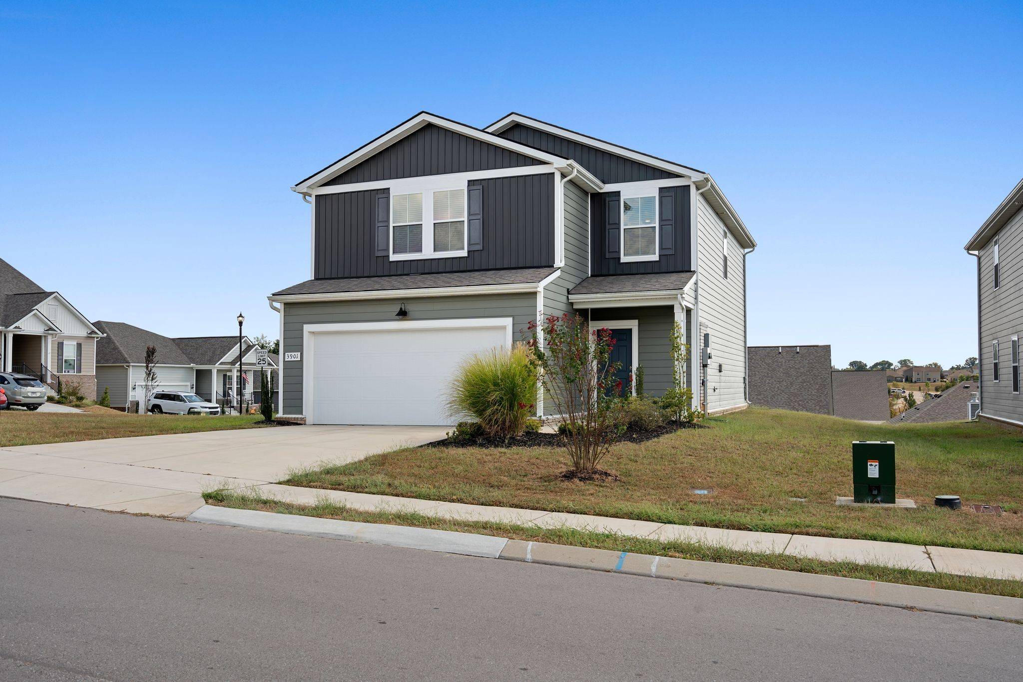 3901 Sadie St, Columbia, TN 38401