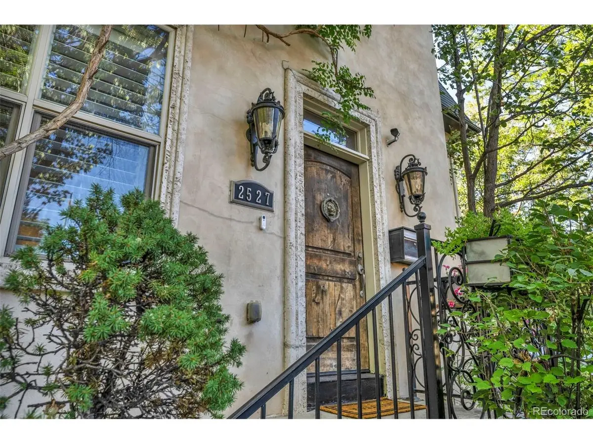2527 Tremont, Denver, CO 80205