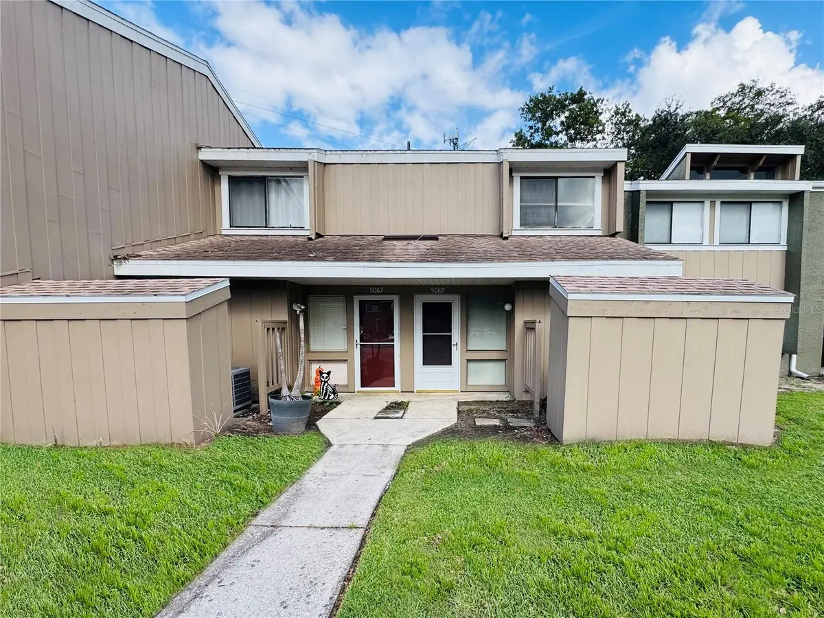 5089 EAGLESMERE DR #D09, Orlando, FL 32819