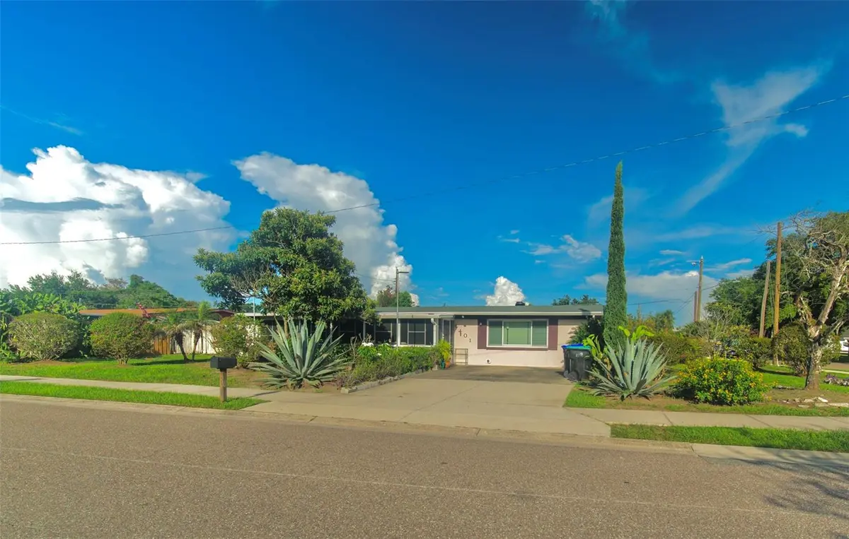 6401 RAMIR RD, Orlando, FL 32810