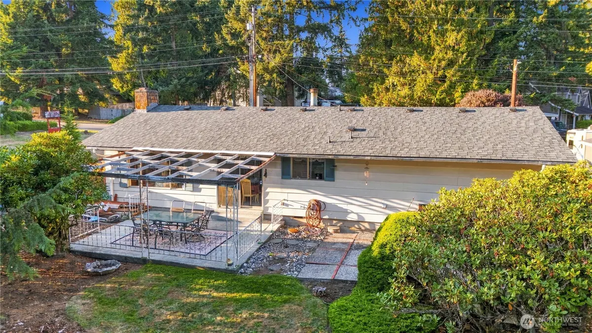 2826 York RD, Everett, WA 98204