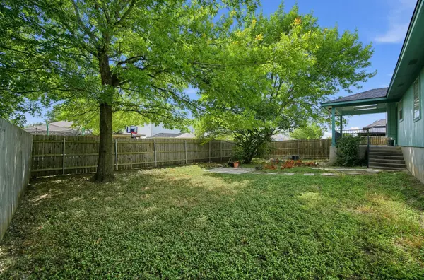 1417 Sweet Leaf LN, Pflugerville, TX 78660