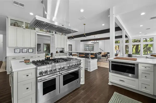 10515 La Costa DR, Austin, TX 78747
