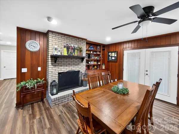 159 W Mountain ST, Rutherfordton, NC 28139