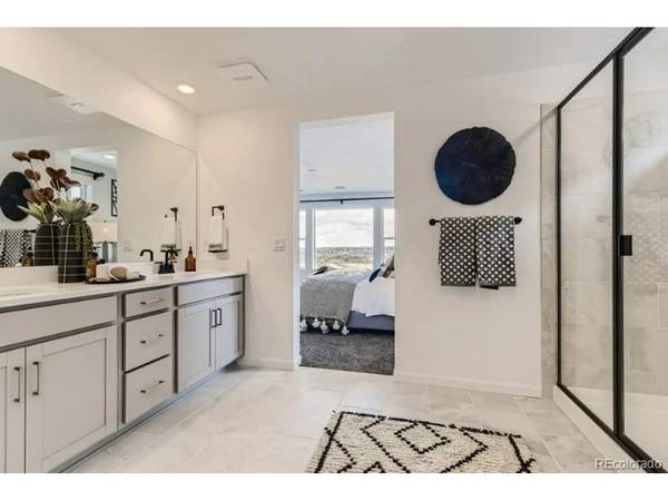16637 W 92nd, Arvada, CO 80007