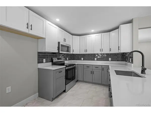 10865 W 39th, Wheat Ridge, CO 80033