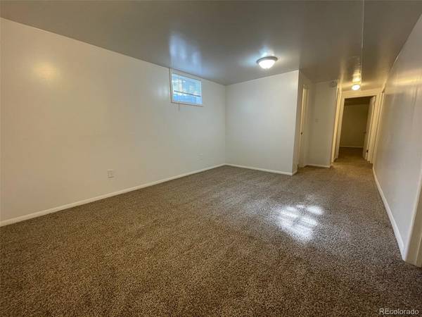 12083 E Arizona, Aurora, CO 80012