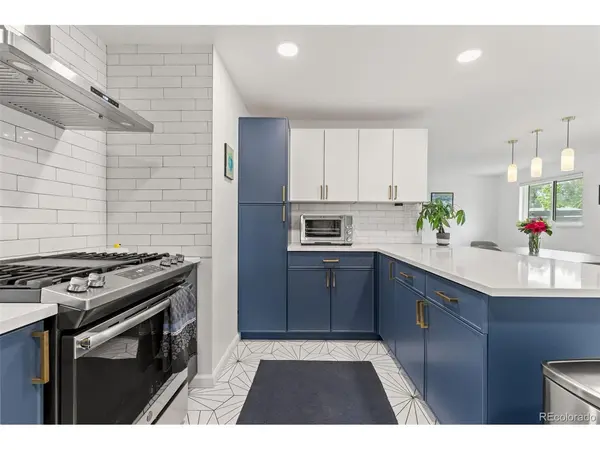 1170 Krameria, Denver, CO 80220