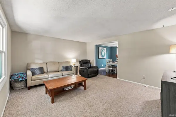 5915 Countess DR, Fort Wayne, IN 46815