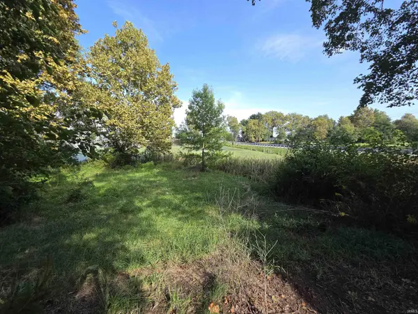 6515 N 300 E ***, Monon, IN 47959-8119