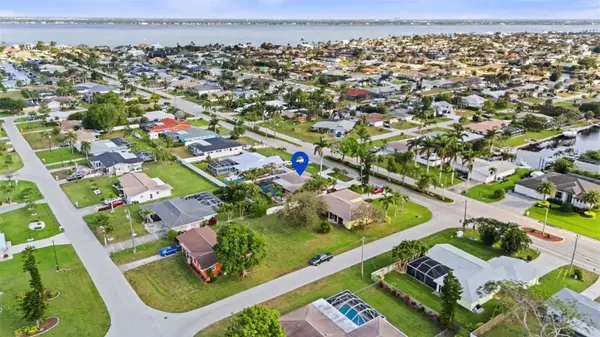 1829 CORNWALLIS Pkwy, Cape Coral, FL 33904