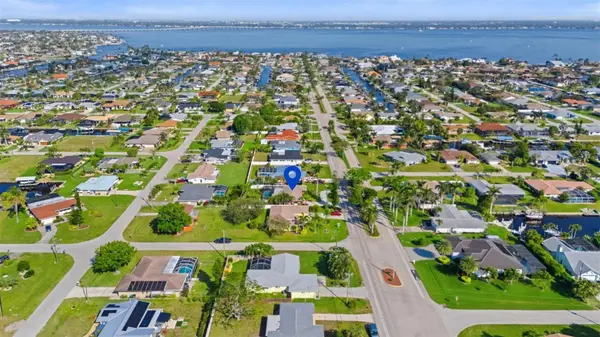 1829 CORNWALLIS Pkwy, Cape Coral, FL 33904