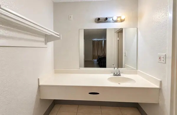 7900 S ORANGE BLOSSOM TRL #2002, Orlando, FL 32809