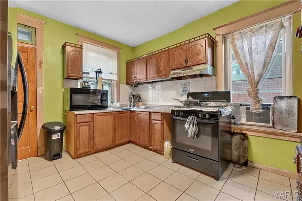 5518 Emerson AVE, St Louis, MO 63120