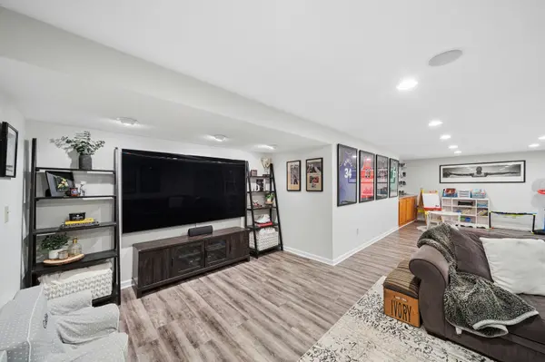 1356 Green Pheasant LN, Batavia, IL 60510