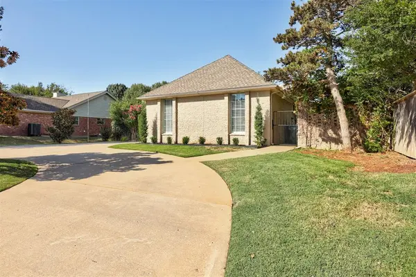 12319 Maple Ridge RD, Oklahoma City, OK 73120