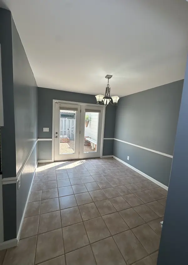 8300 Sawyer Brown Road #E302, Nashville, TN 37221