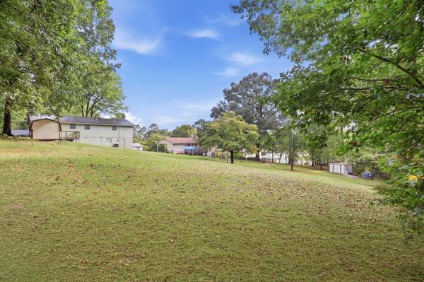1333 Fernwood Drive, La Fayette, GA 30728