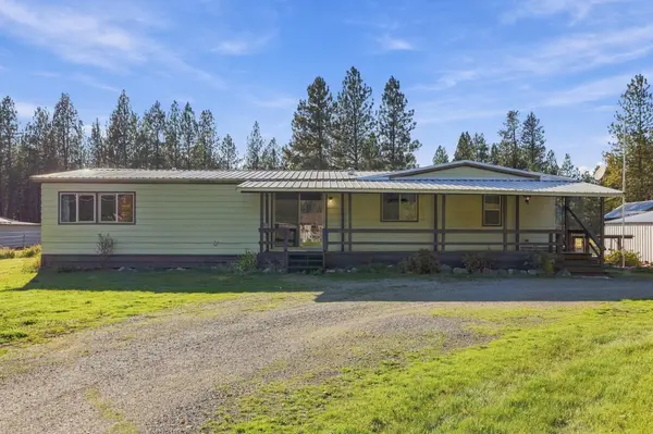 21221 N Myrtle Rd, Colbert, WA 99003