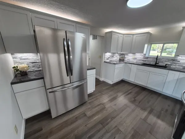 620 E 2nd, Douglass, KS 67039