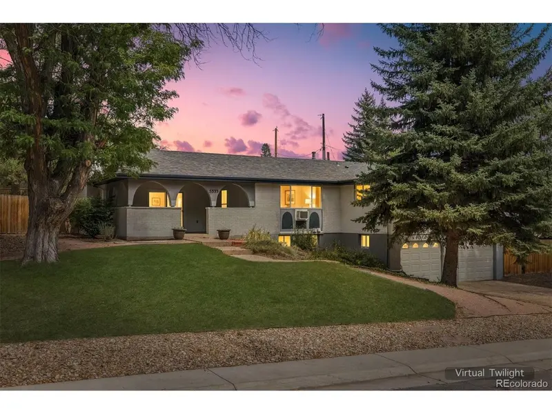 5333 W Canyon, Littleton, CO 80128