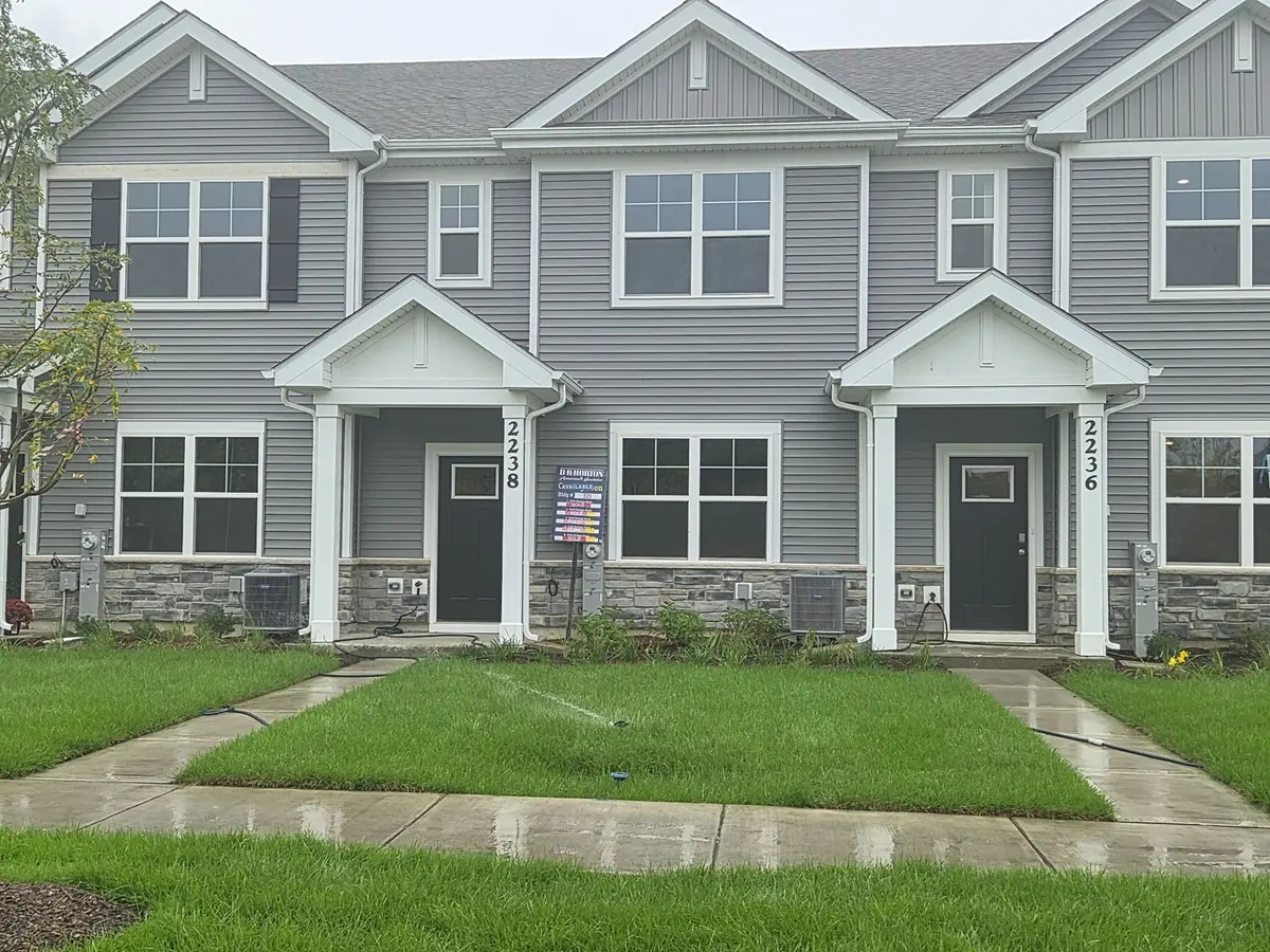 2238 Bodega RD #2238, Oswego, IL 60543