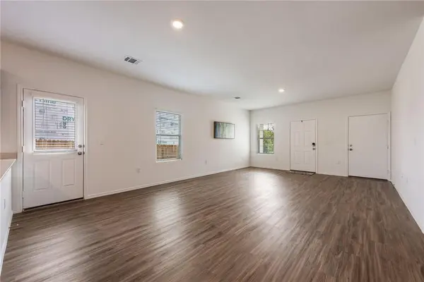5920 Eden DR, Austin, TX 78747