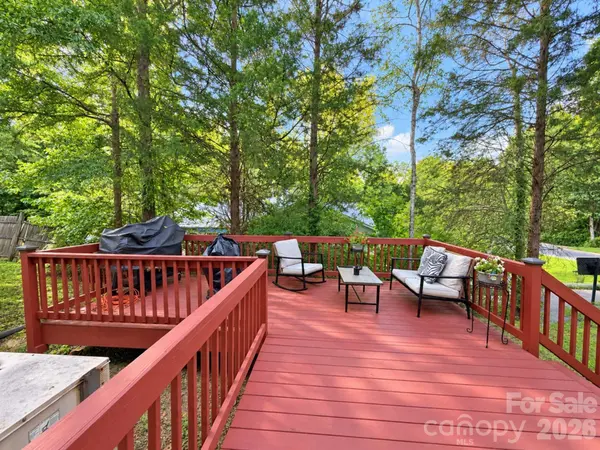 154 Shamrock ST NE, Concord, NC 28025