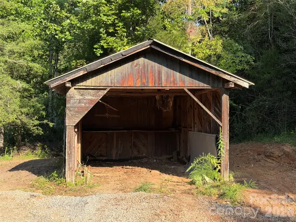 184 Crawford HOLW, Rutherfordton, NC 28139
