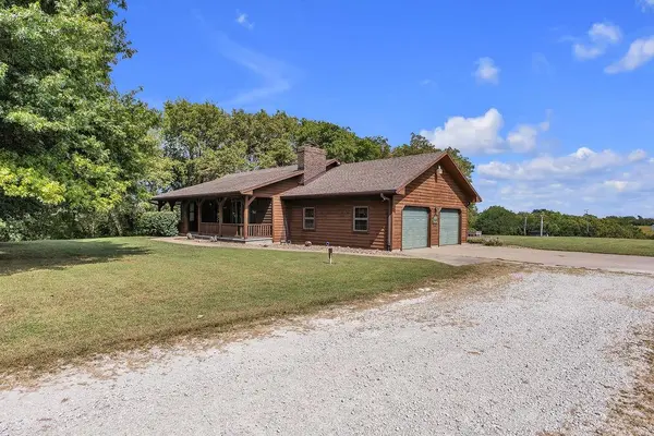 3109 Lane RD, St Joseph, MO 64504