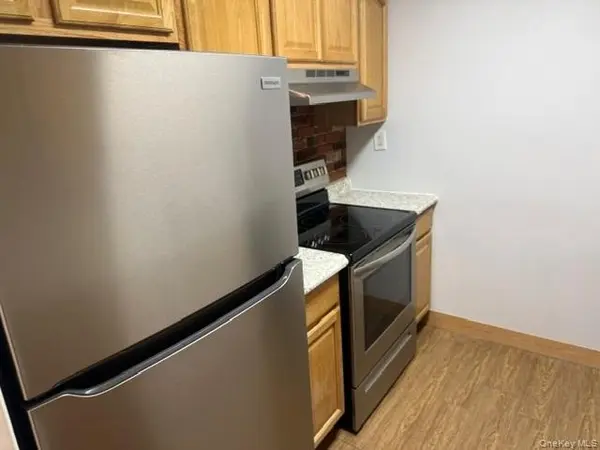 97 Richmond BLVD #3-A, Ronkonkoma, NY 11779