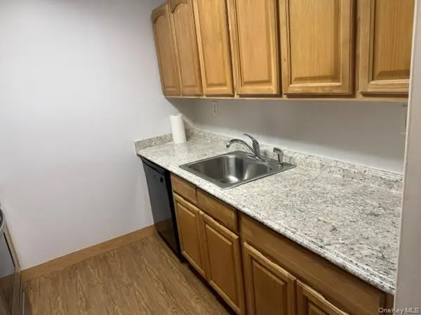 97 Richmond BLVD #3-A, Ronkonkoma, NY 11779