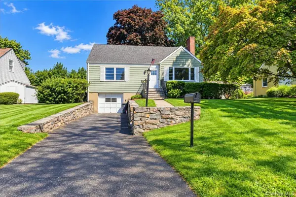 136 Sherman AVE, Hawthorne, NY 10532