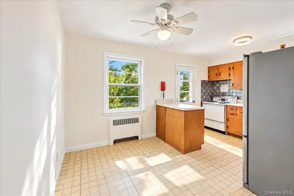 136 Sherman AVE, Hawthorne, NY 10532