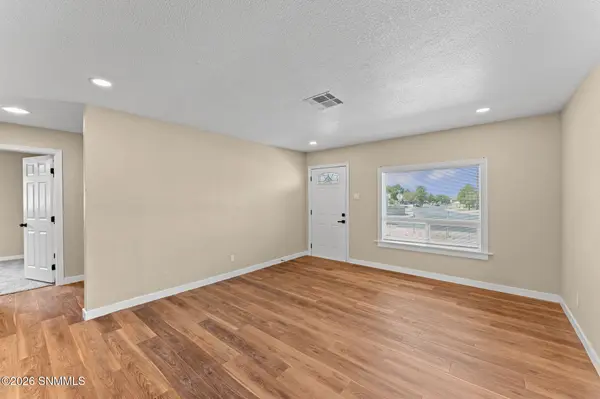 1301 Lees DR, Las Cruces, NM 88001