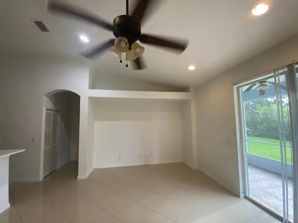 11744 HOLLY CREEK DR, Riverview, FL 33569