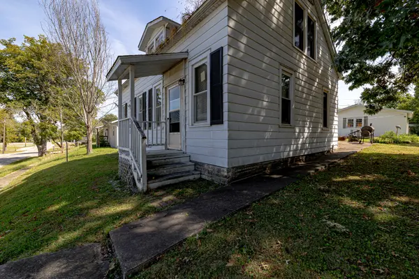 205 N Market ST, New Athens, IL 62264