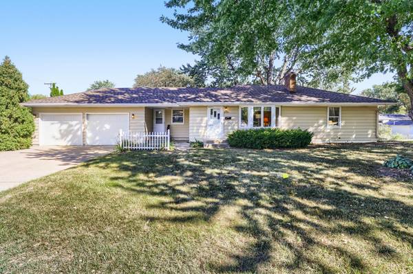 8901 Fremont AVE S, Bloomington, MN 55420
