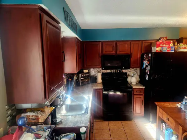 3341 S Palisades DR, Springfield, MO 65807
